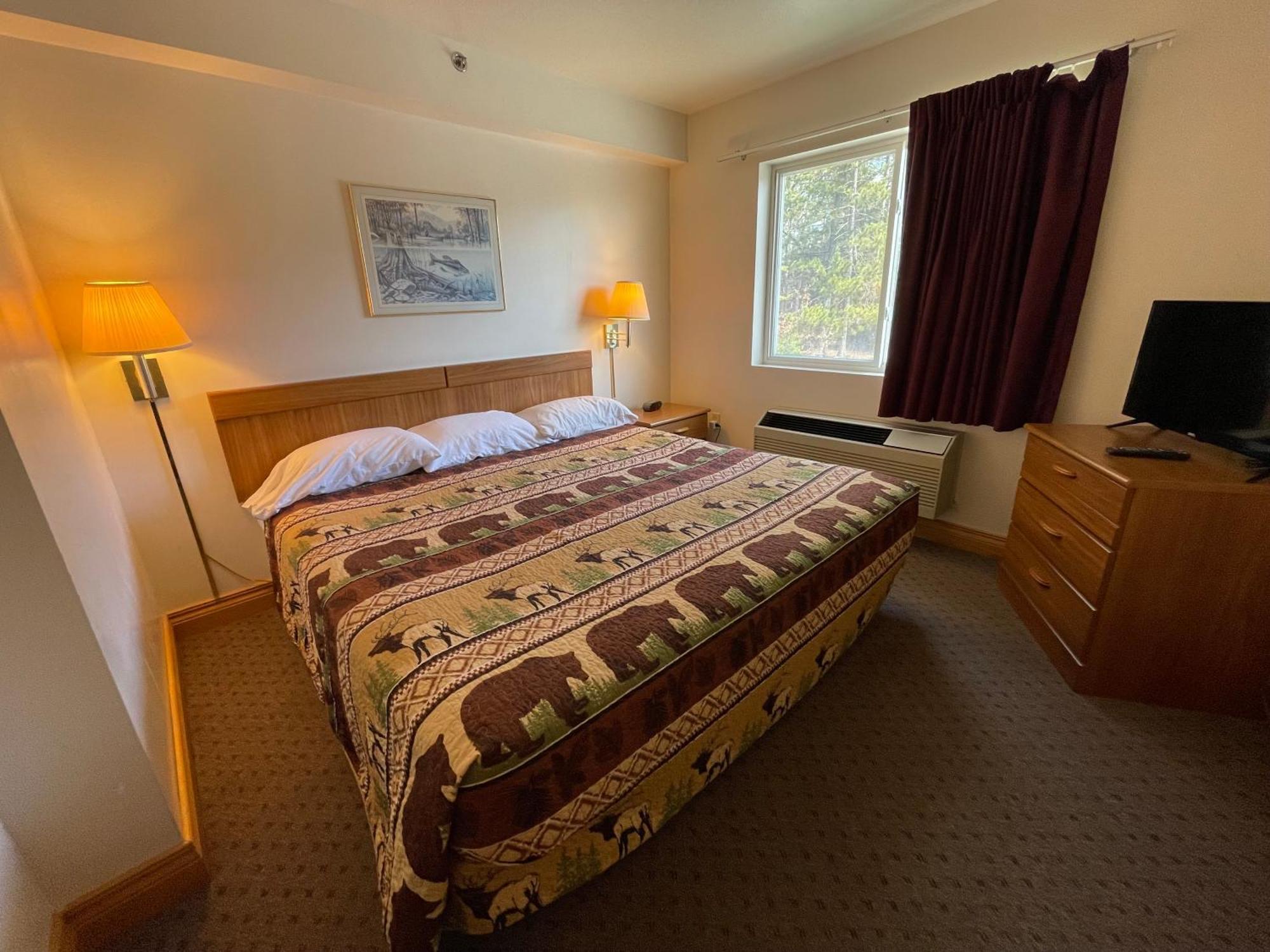 Ausable Valley Inn Mio 外观 照片